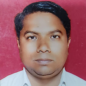 Dr Parag Khanolkar